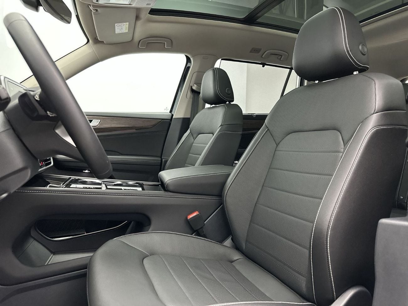 فولكس واجن تيرامونت Comfortline 3.6L (Ref#53848) / 34,100 AED SAVINGS from New Car