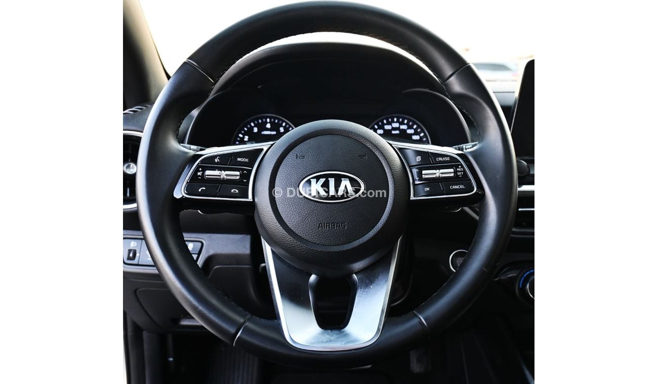 Kia Cerato Top Kia Cerato 2021 GCC full option in excellent condition