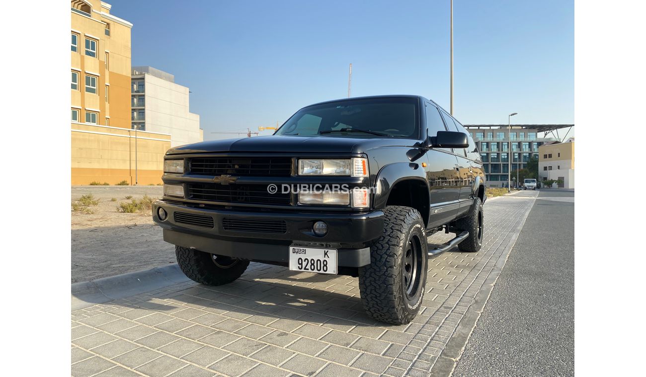 Chevrolet Suburban 1500 LT 4x4