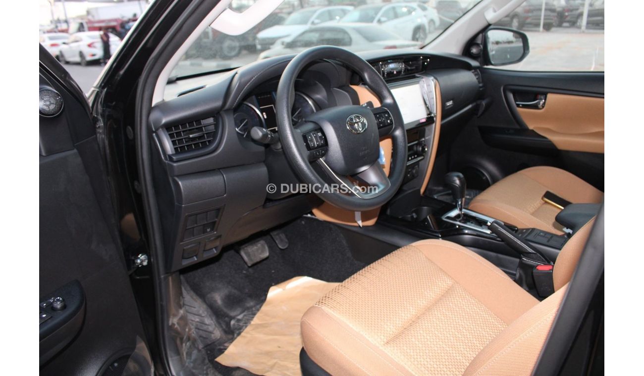 Toyota Fortuner TOYOTA FORTUNER 2.7L PETROL  4WD E AUTO