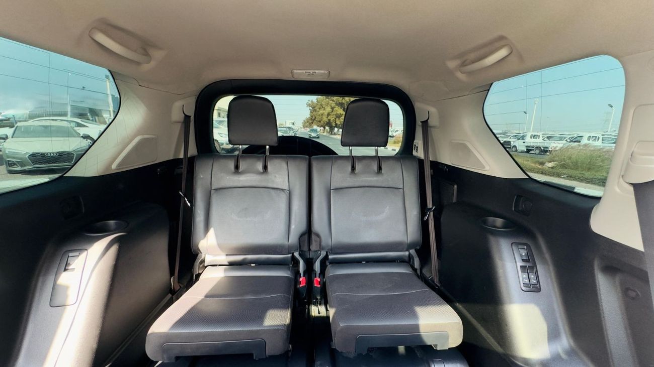 Toyota Prado LIMGENE BODY KIT INSTALLED |2.8L DIESEL| ELECTRIC HEATED SEATS | RHD [QISJ IN DUBAI]