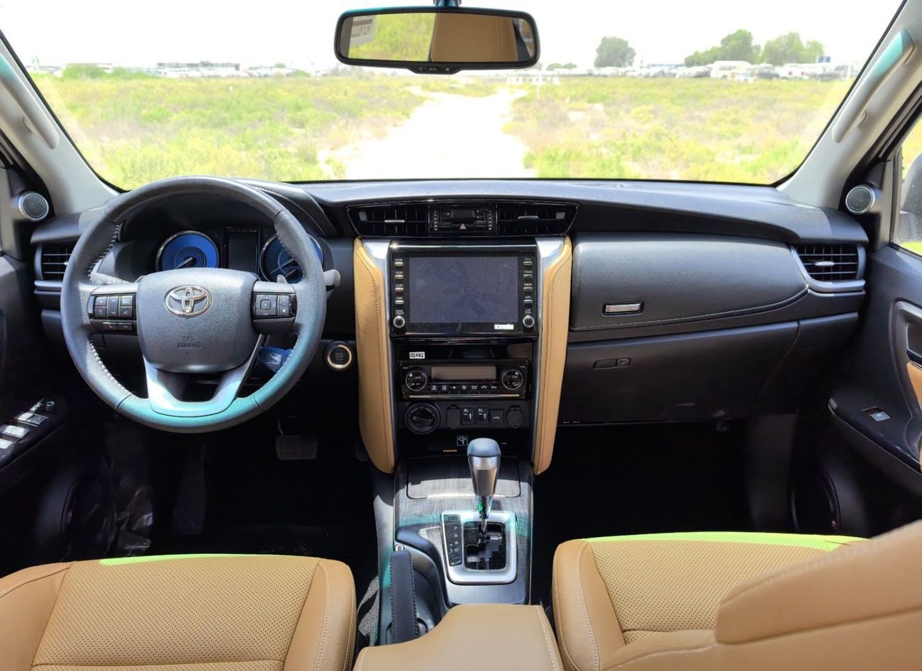 Toyota Fortuner VXR,4.0L,LEATHER SEATS,POWER SEATS,FRONT COOLING SEATS,4 CAMERA,BLIND SPOT,18''AW,A/T,2025MY ( FOR E