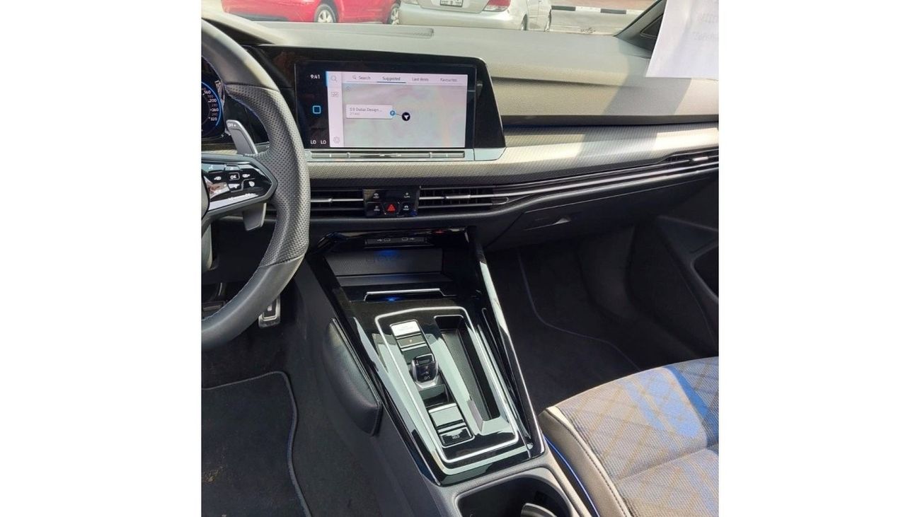 Volkswagen Golf VOLKSWAGEN GOLF R GCC SPEC