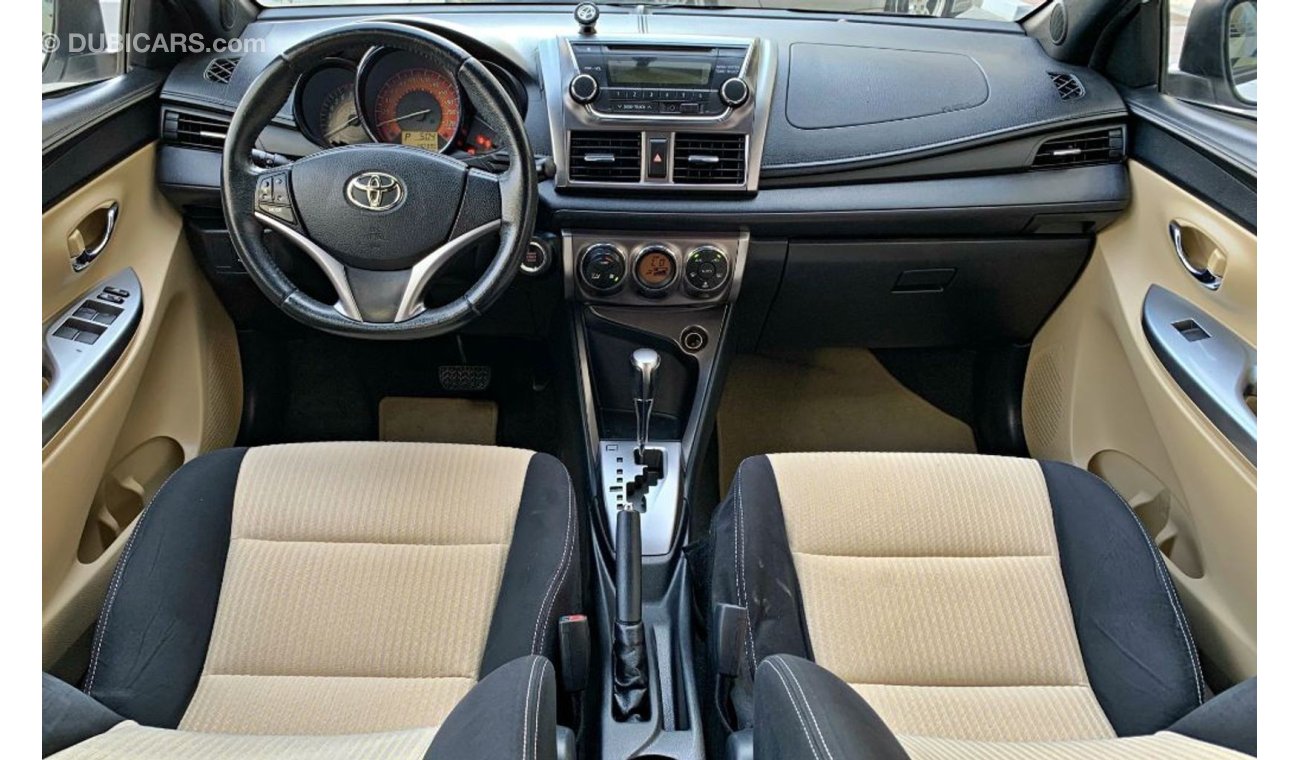 Toyota Yaris SE+ 2015 - type 2 - push start button - 1.5l