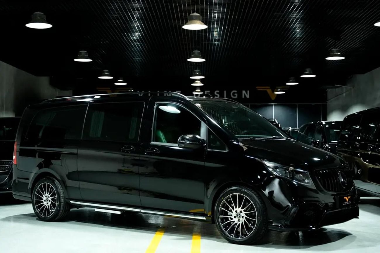 Mercedes-Benz V 300 ARRIVAL MODEL VVIP MERCEDES GCC V300 with ADDITIONAL REAR AC - 2 Years Warranty by VLINE