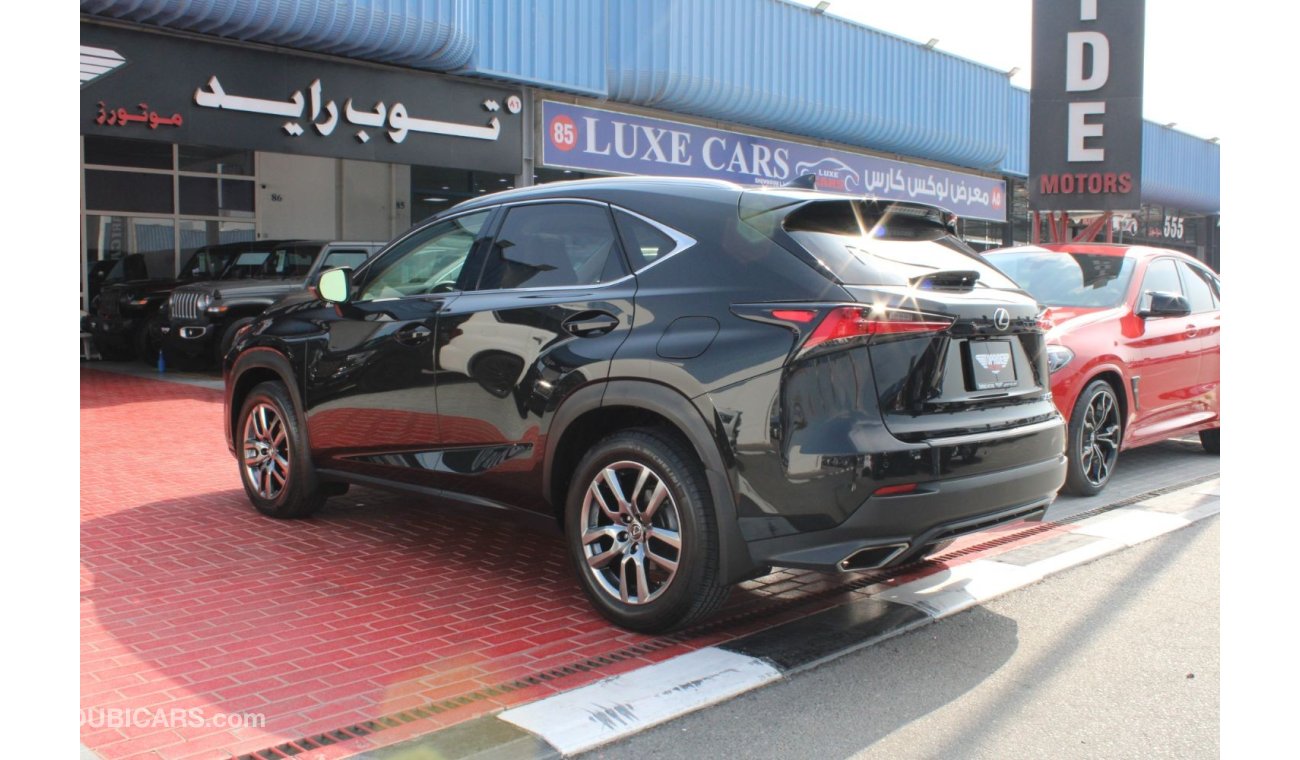 Lexus NX300 2.0L