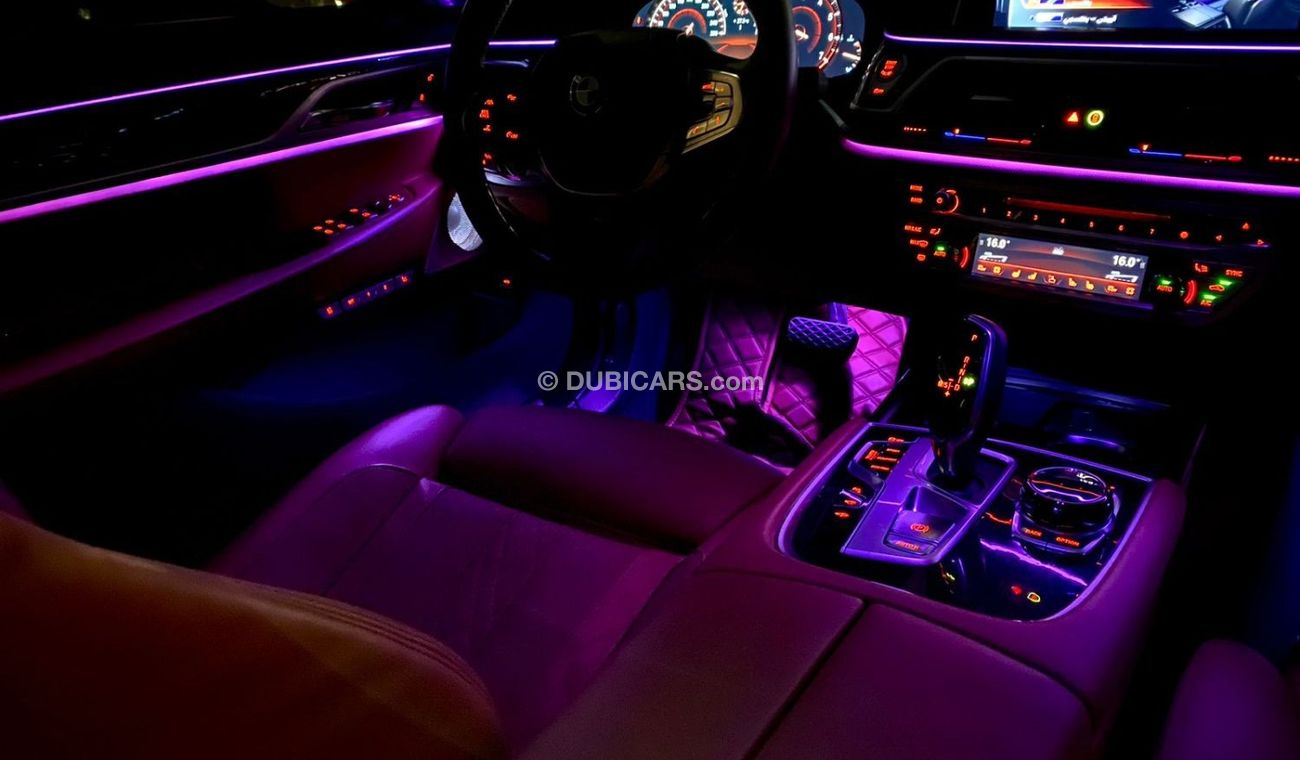 بي أم دبليو 750Li Li  XDrive