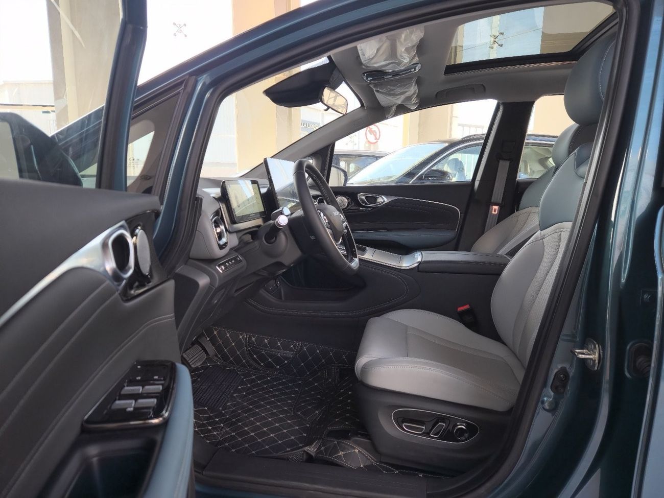 GAC Aion V The Aion V Plus was unveiled in September 2021 as an upgraded variant based on the Aion V. The Aion