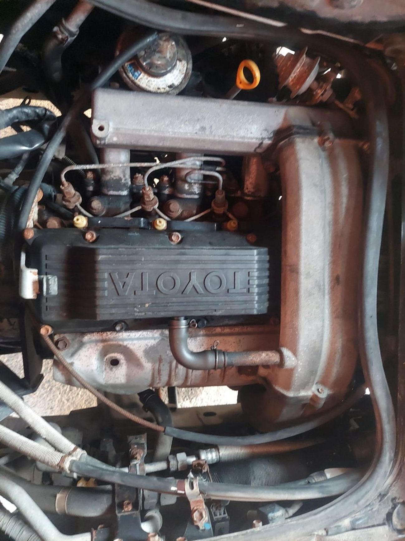 Toyota Coaster 4.2L DIESEL 30 SEATER MANUAL TRANSMISSION