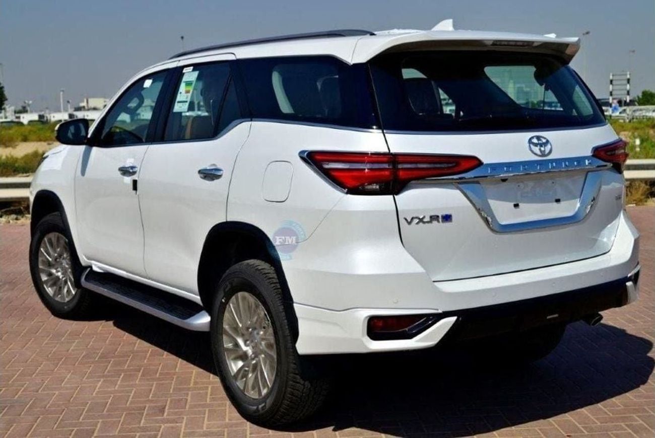 Toyota Fortuner V6 VXR+ 4.0L Petrol 4WD Automatic