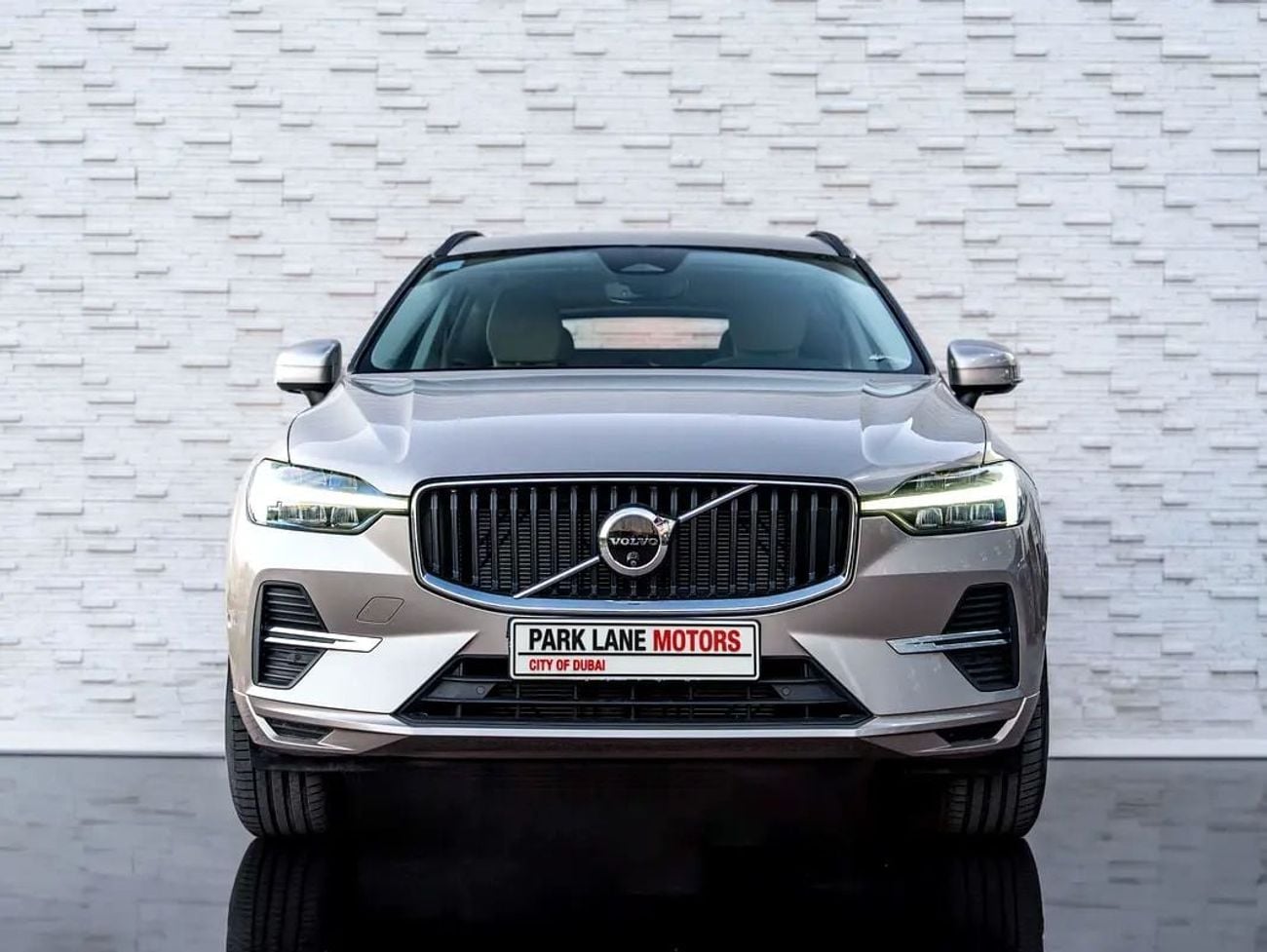 Volvo XC60 ESSENTIAL Volvo XC60 2024