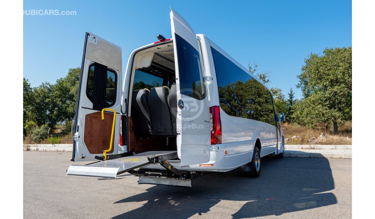 Mercedes-Benz Sprinter Sprinter 519 Handicapped  19+1+1 Seats