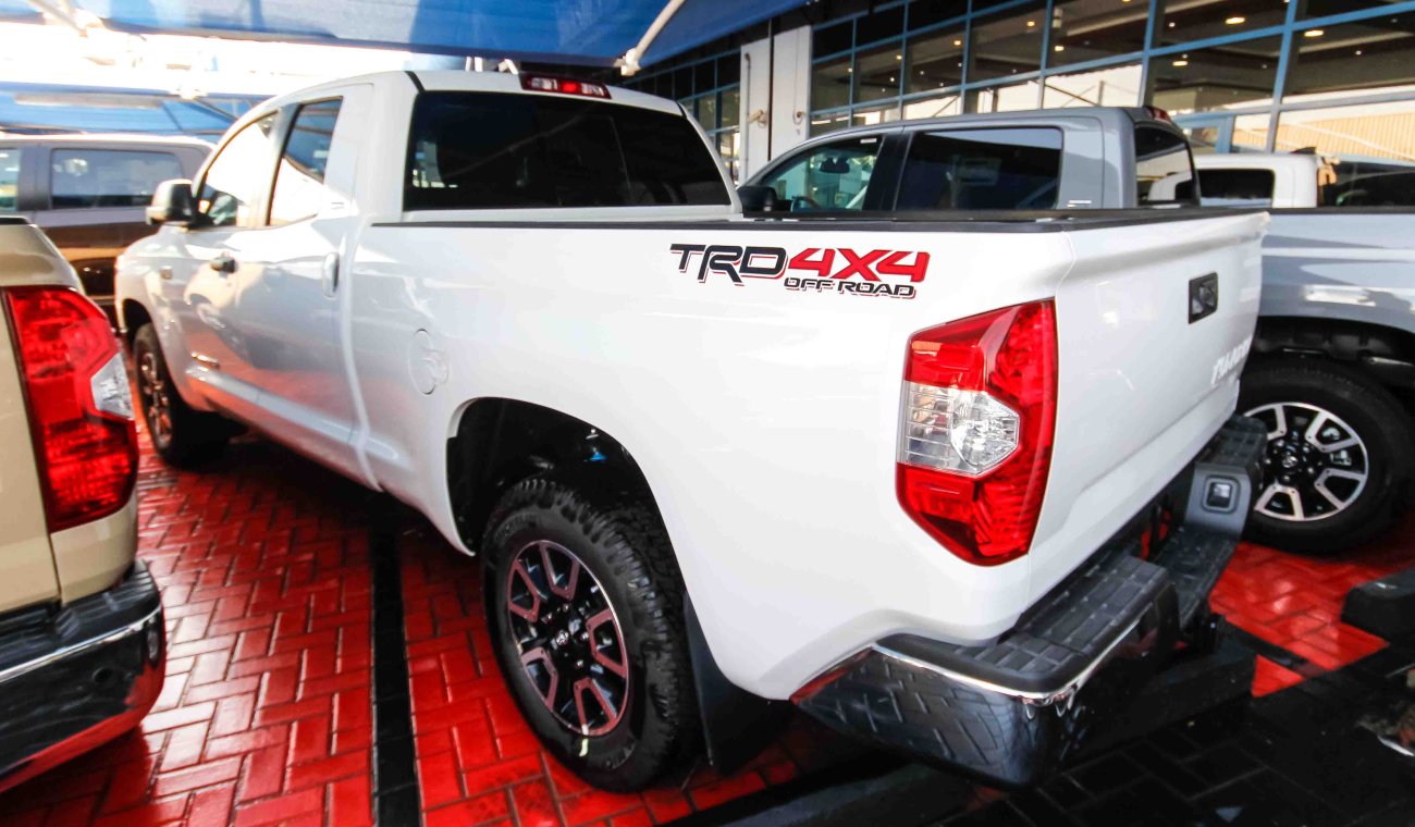 Toyota Tundra DBL