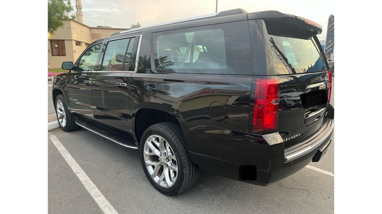 Chevrolet Suburban Premier