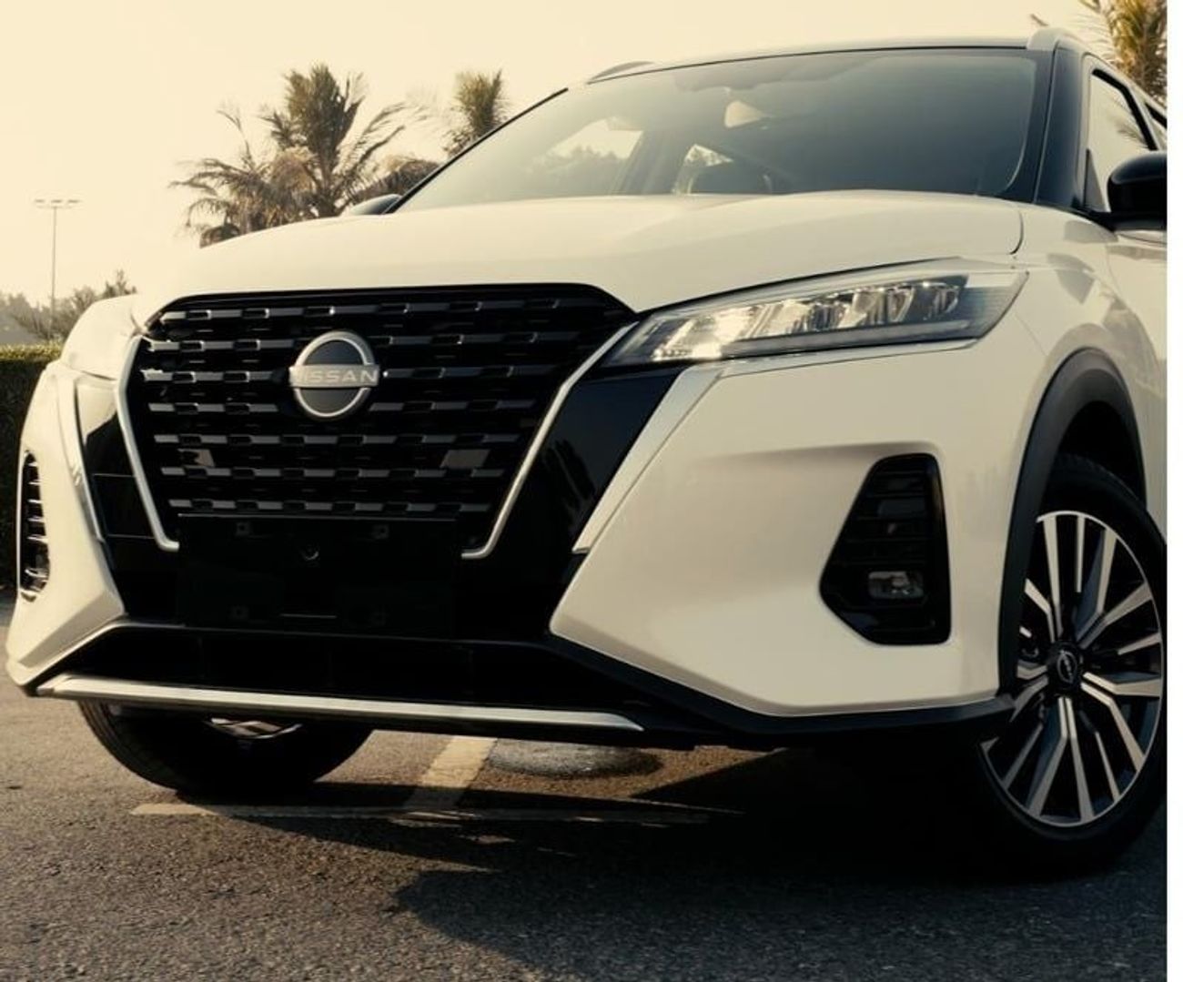 نيسان كيكس نيسان كيكس فل ابشن موديل 2023 بانوراما شاشة بصمة 360 كاميرا حساسات بلوتوث رادار شامل ضمان 5 سنوات وت