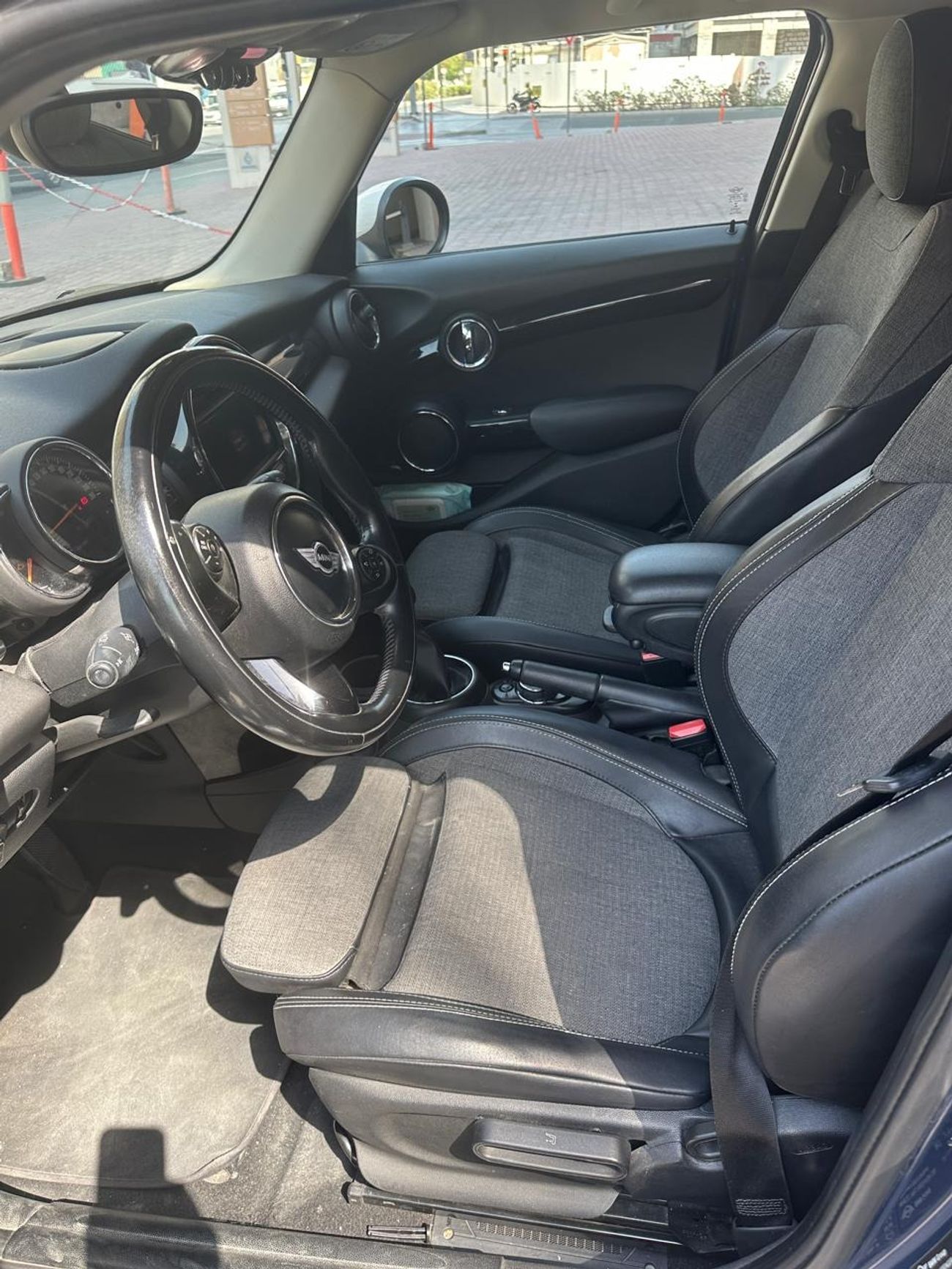 Mini Cooper Std 1.5L (5 Seater)