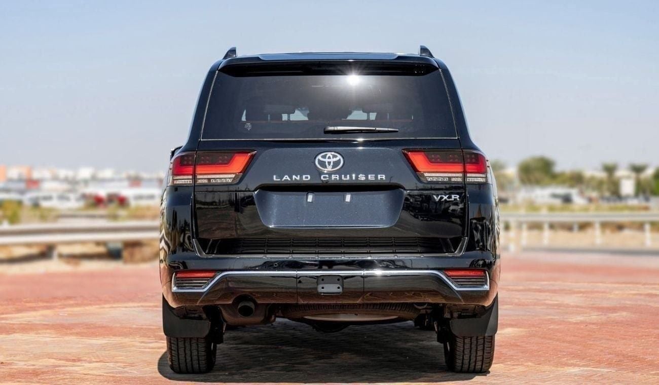 تويوتا لاند كروزر LAND CRUISER VXR 3.5L TWIN TURBO FULL OPTION 2025
