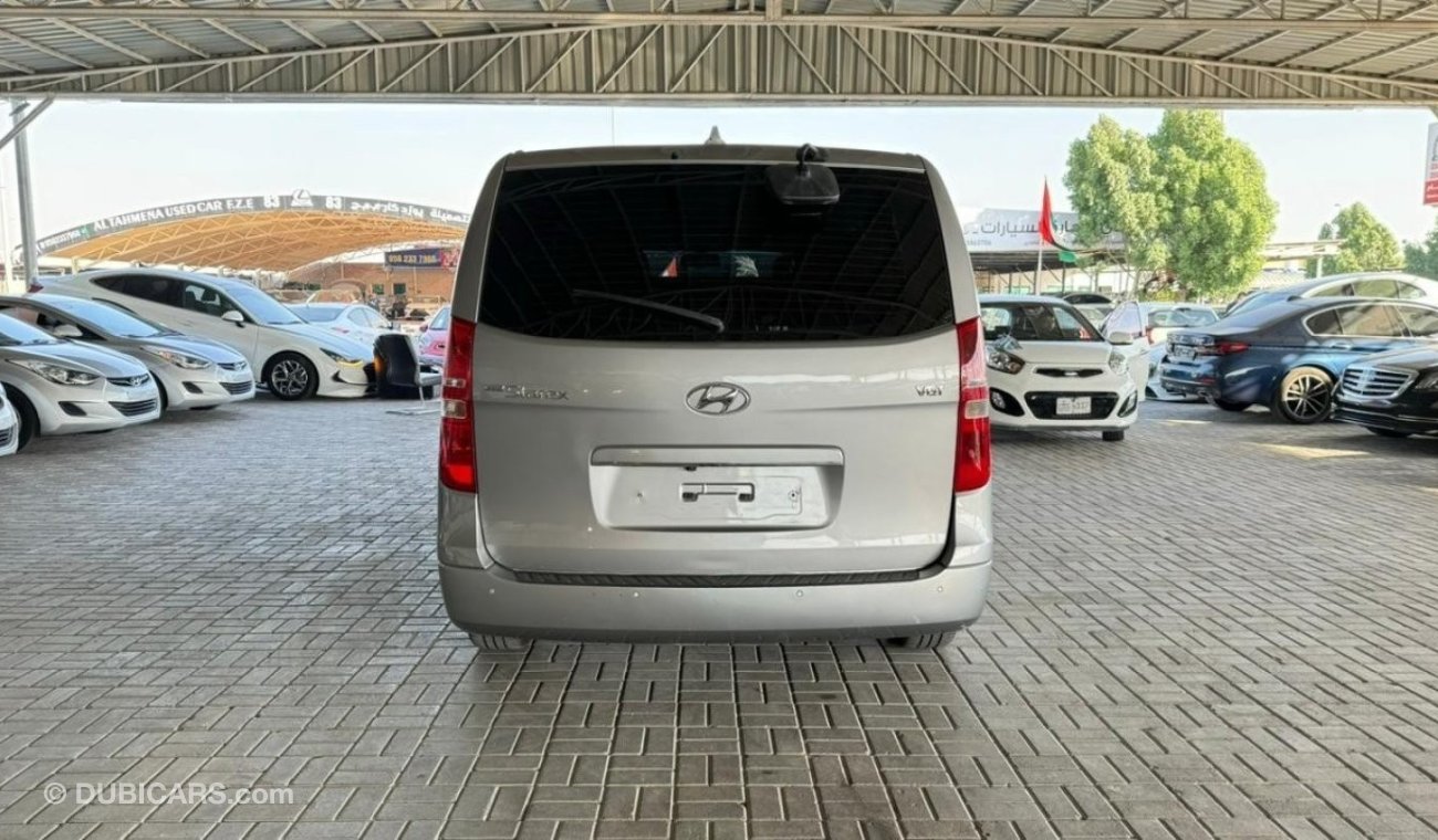 Hyundai H-1 Starex ١١١١