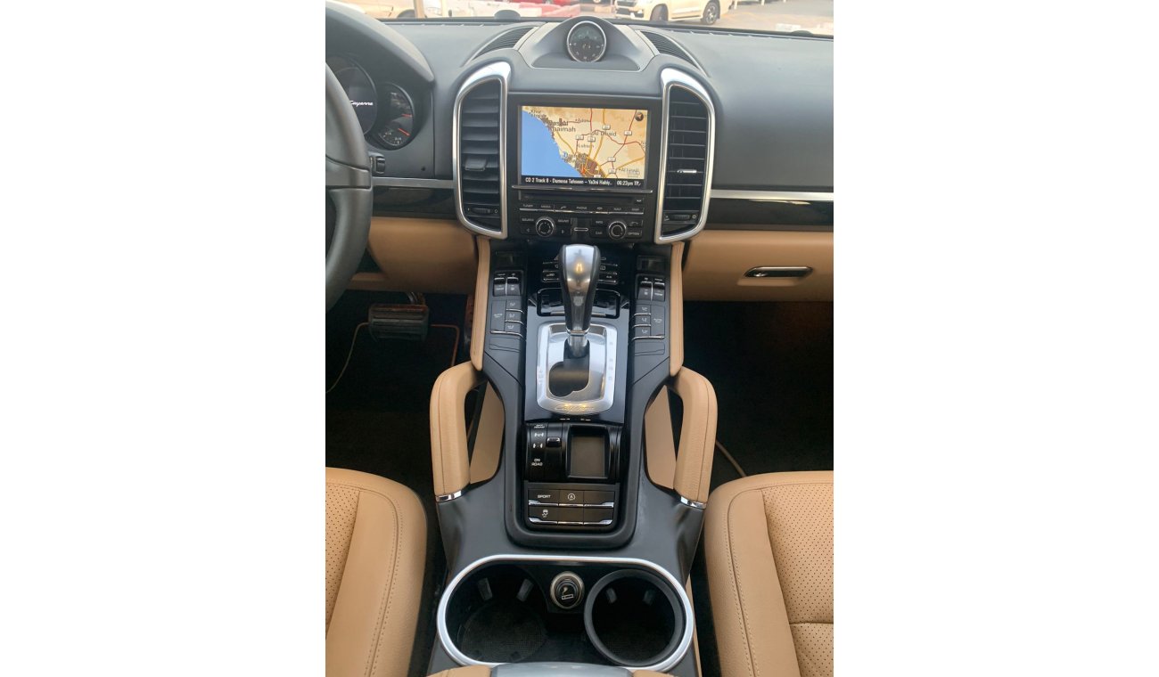 بورش كايان Porsche Cayenne 2014