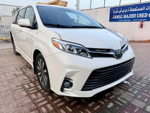 Toyota Sienna 2018 TOYOTA SIENNA XLE 360 cam  full option Ready  White