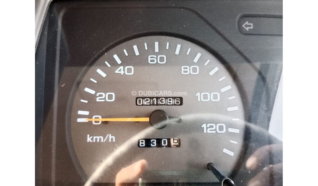 Isuzu Journey ISUZU JOURNEY BUS RIGHT HAND DRIVE(PM01060)