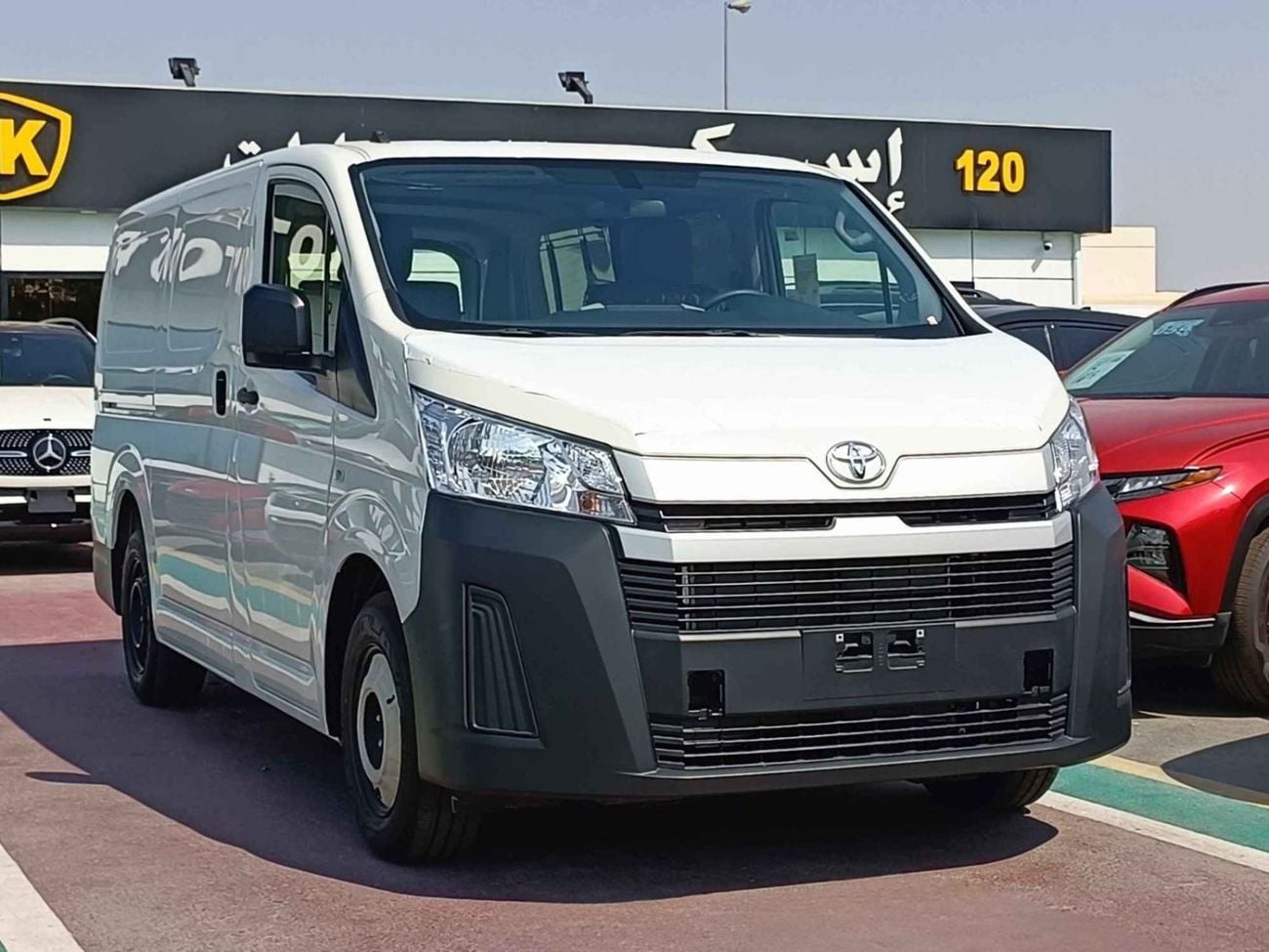 Toyota Hiace TOYOTA HIACE CARGO LOW ROOF || 3.5L PETROL A/T V6 (CODE # HCLRAE)