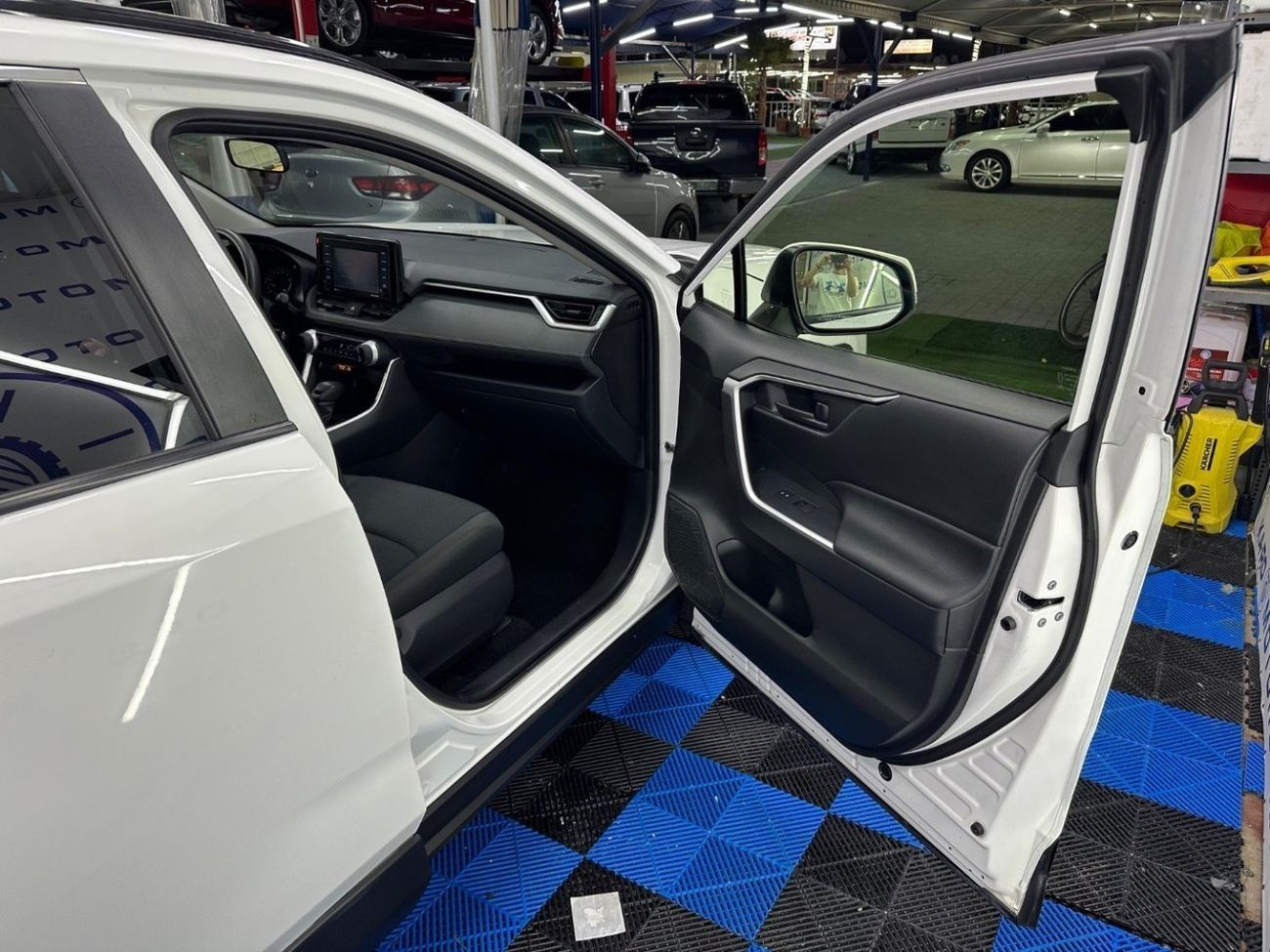 تويوتا راف ٤ 2020 GX 2.5L