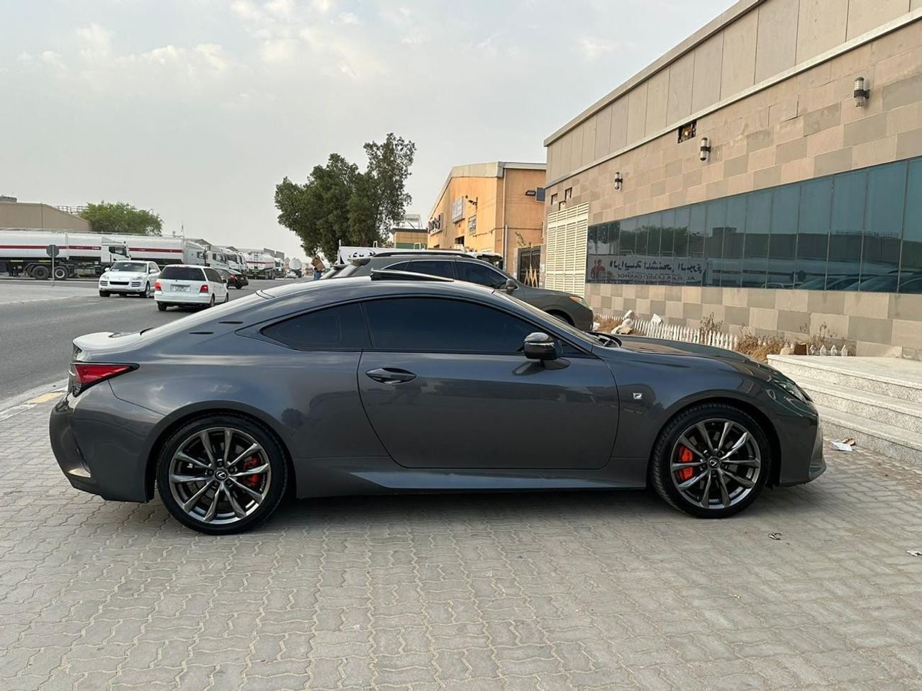 لكزس RC 350 F سبورت