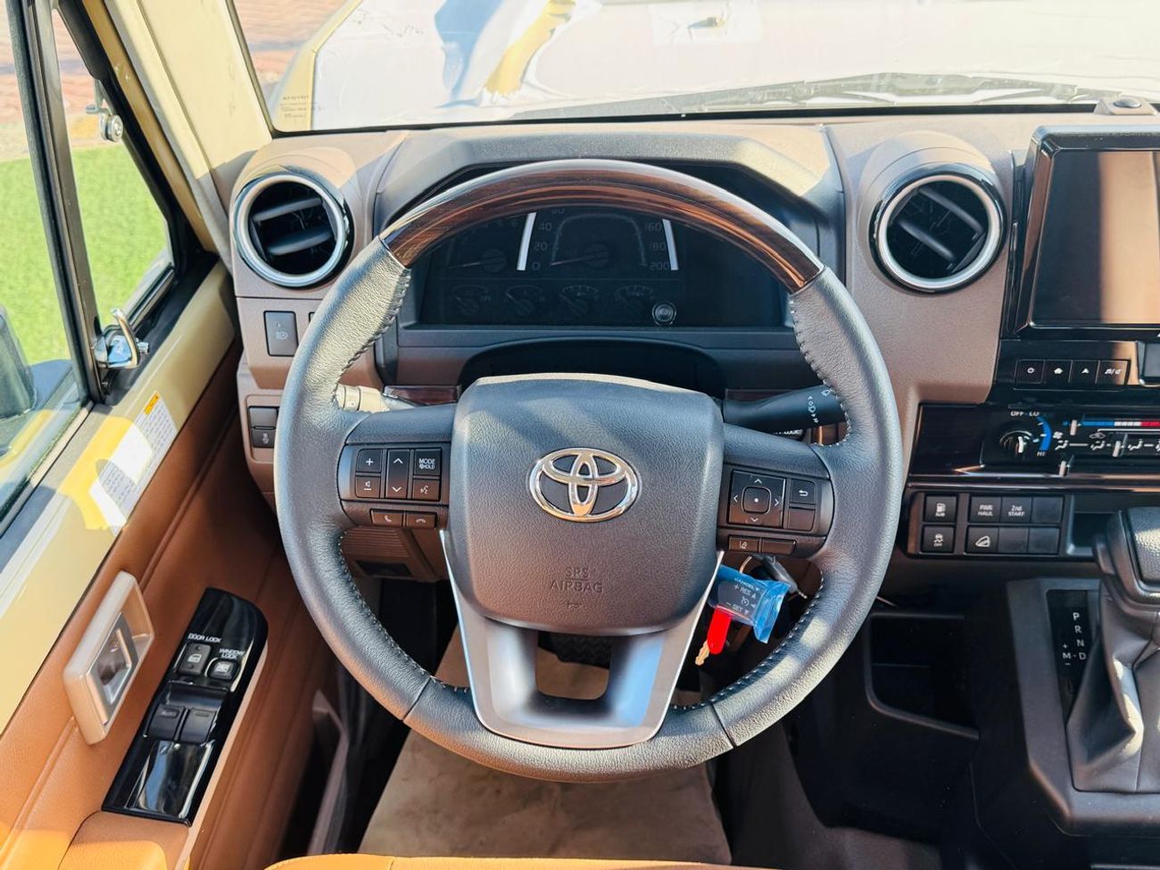 Toyota Land Cruiser 70 TOYOTA LAND CRUISER (70 SERIES)  79 SINGLE CABIN AUTOMATIC