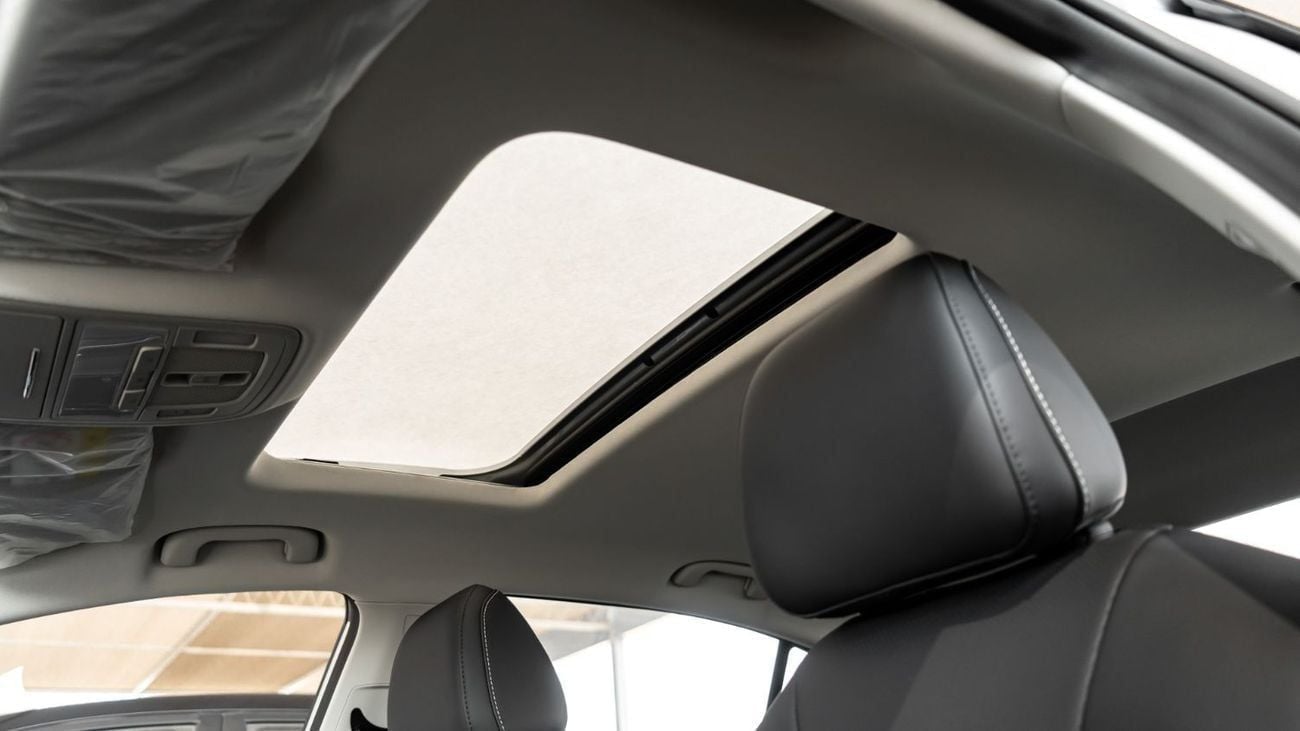 أم جي 5 2026 | MG5 1.5L AT DEL 2WD [ EXPORT ONLY ]