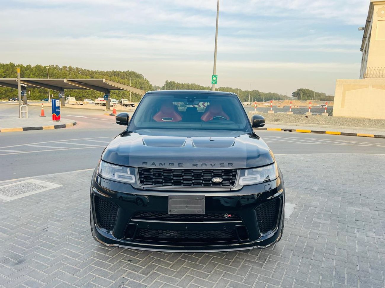 Land Rover Range Rover Sport SVR Carbon Edition 5.0L