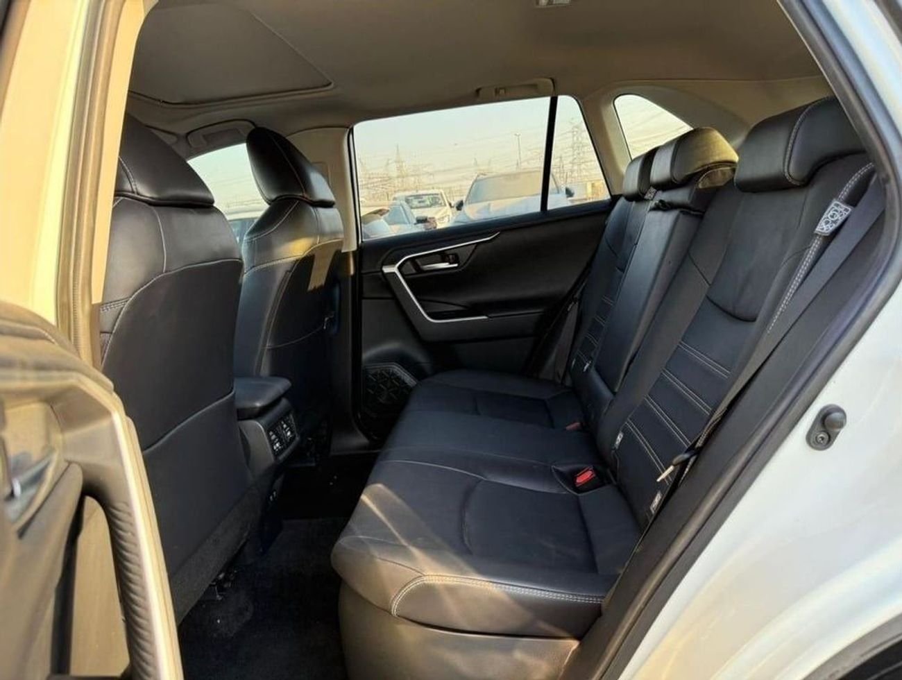 Toyota RAV4 SUNROOF | REAR VIEW CAMERA | 2.5L PETROL | HYBRID | AWD | RHD | 2021 | MEMORY SEAT