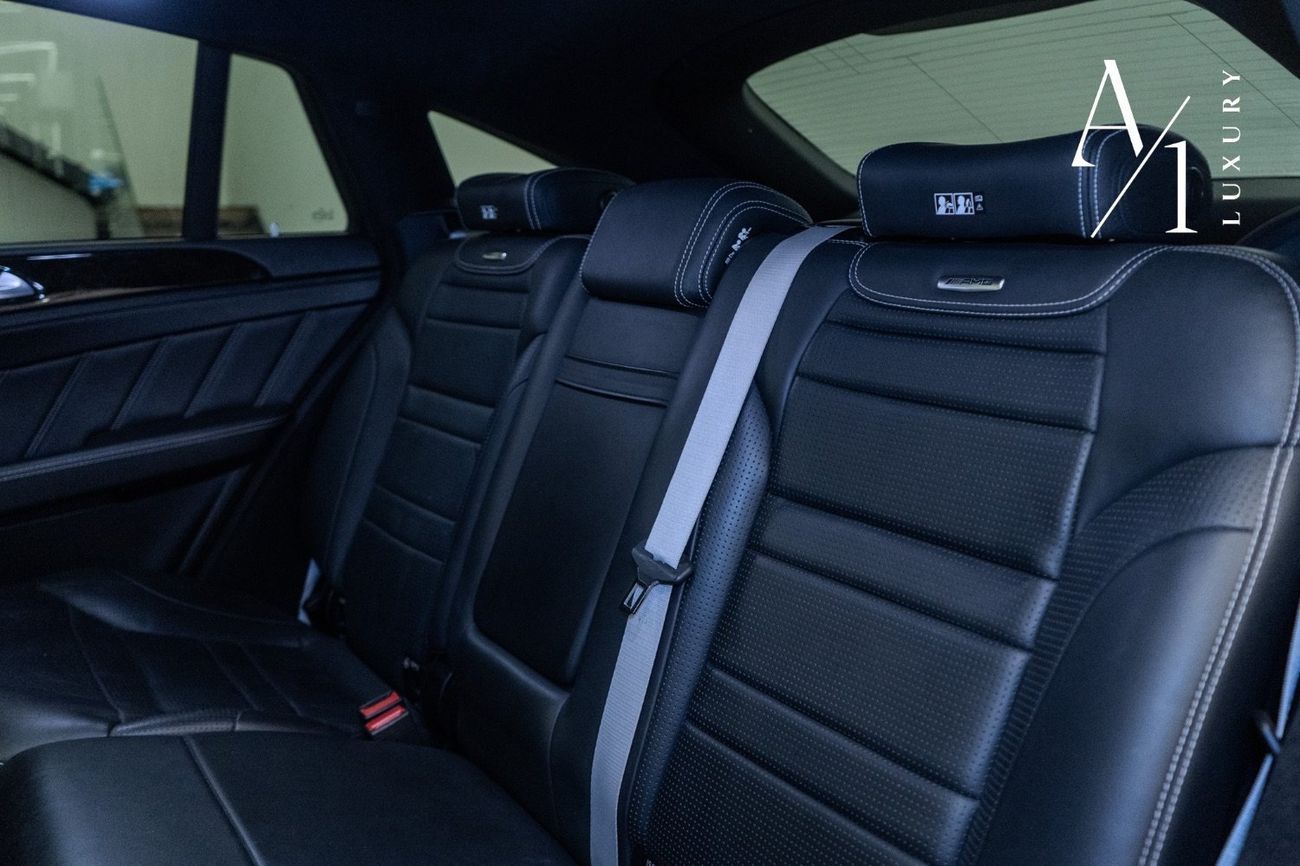 Mercedes-Benz GLE 63 AMG S 5.5L 2017 Mercedes GLE 63S, V8 Biturbo, Good Condition, Canadian Specs