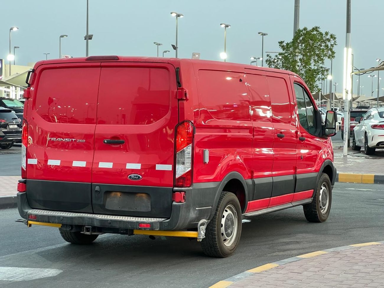 Ford Transit Custom Ford transit 250 Model 2019 Import from America Original paint no accident