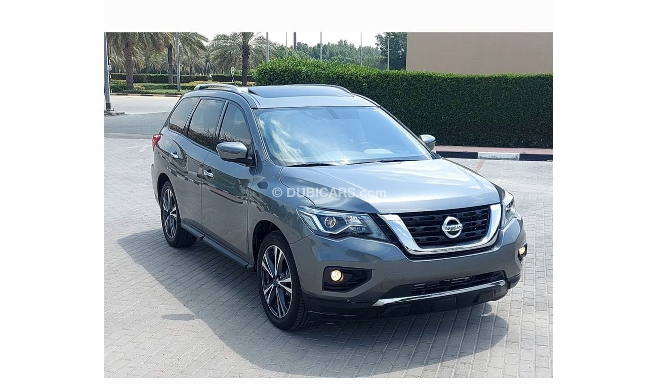 Nissan Pathfinder SV