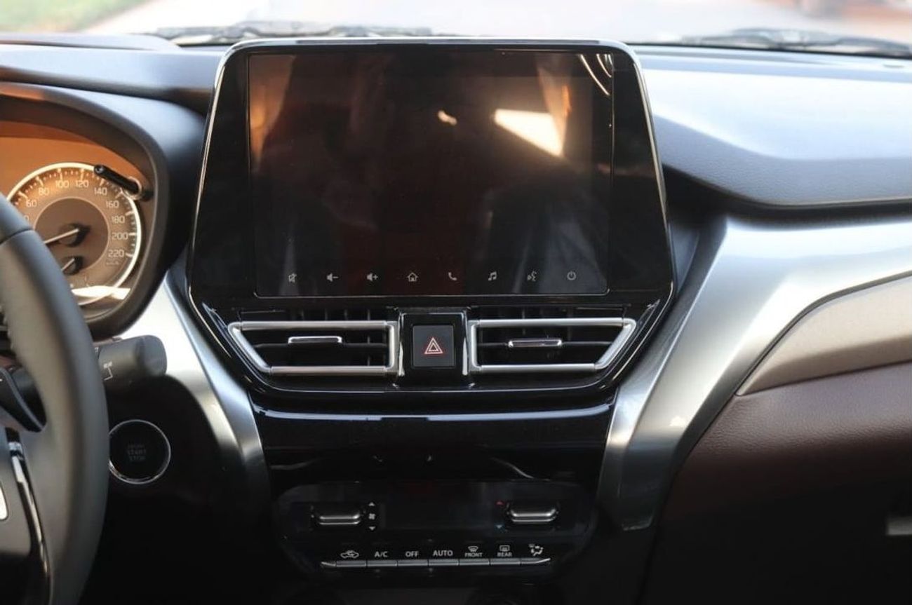 Suzuki Fronx 1.5L, GLX HYBRID, KEYLESS ENTRY, PUSH START, 360 CAMERA, ALLOY WHEELS,MODEL 2025 FOR EXPORT