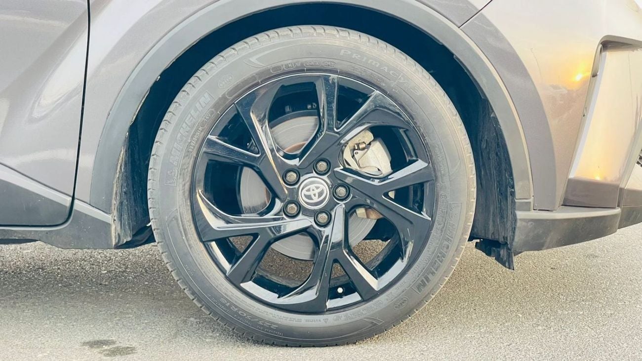 Toyota CHR HYBRID 1.8L ENGINE | RHD | 2020 | 360 VIEW CAMERA | ELECTRIC HEATED SEATS | 2WD