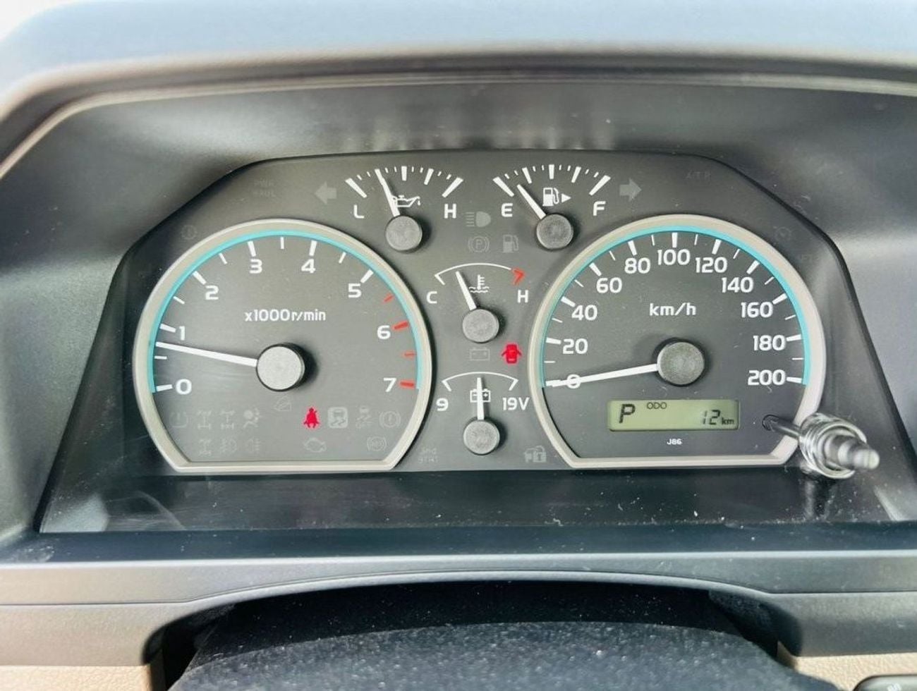 Toyota Land Cruiser Pick Up 4.0L PETROL AUTOMATIC DOUBLE CABINE 2026 GCC