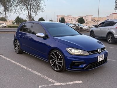 فولكس واجن جولف R 2.0L (280 HP)