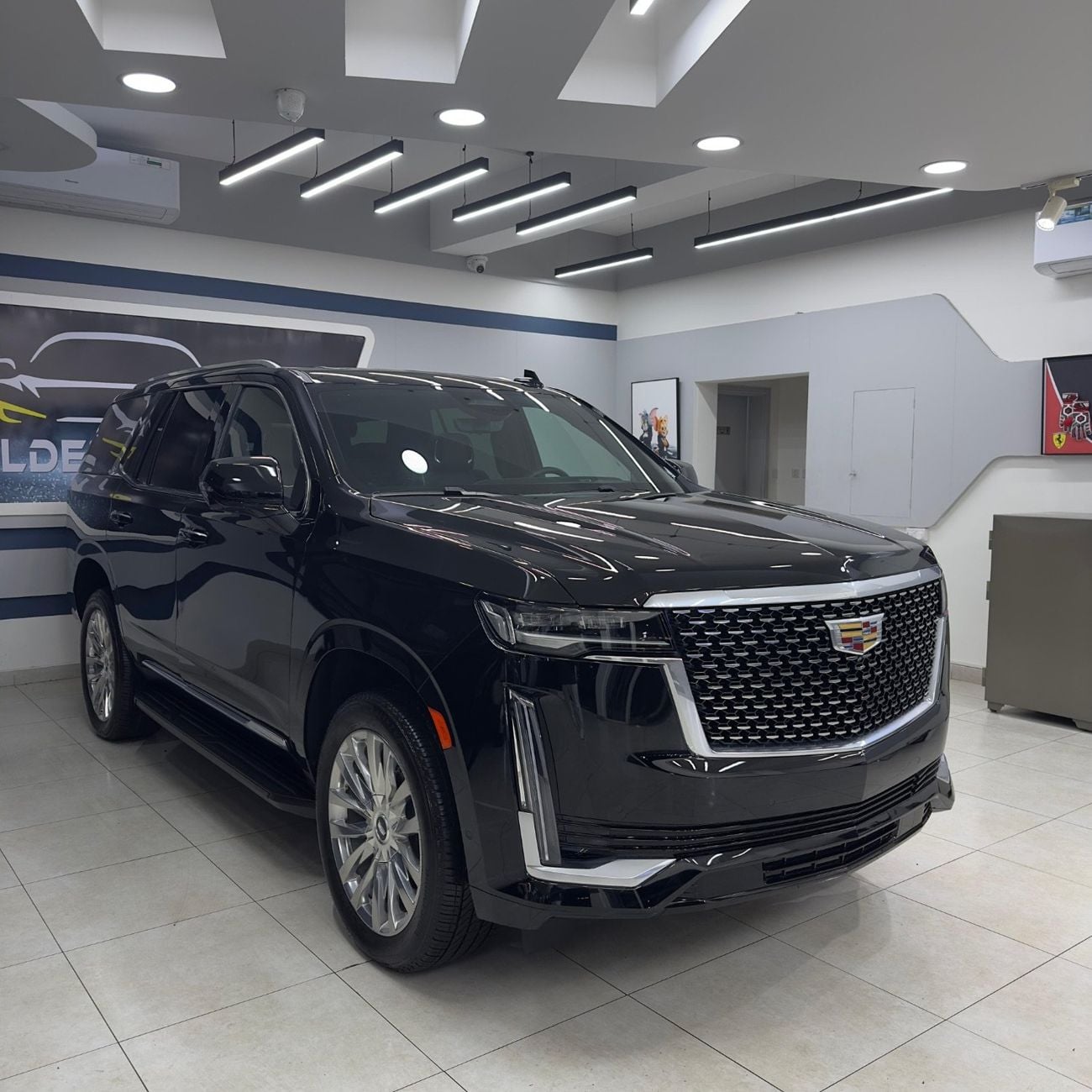 Cadillac Escalade Premium Luxury 6.2L 4WD