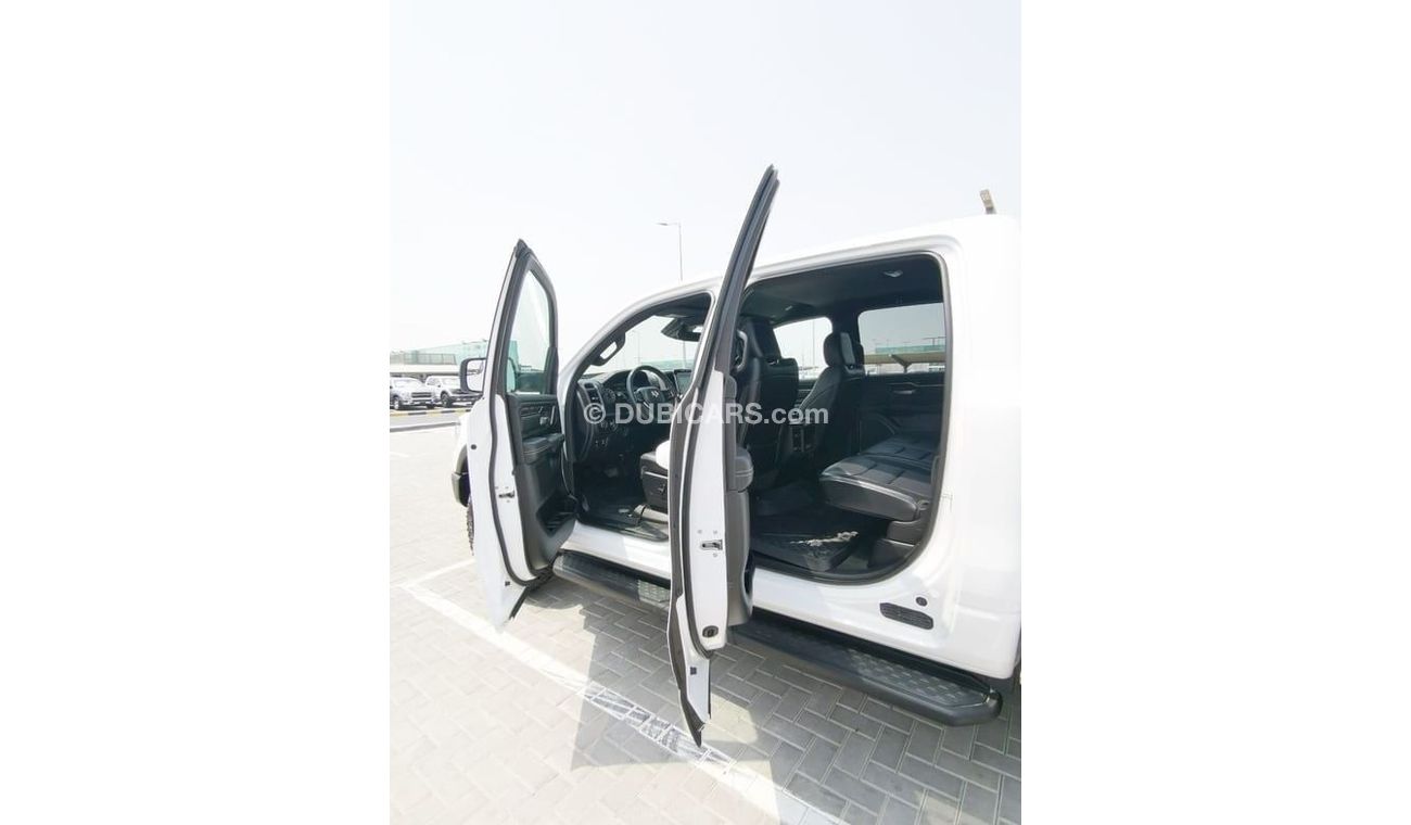 رام 1500 Dodge RAM Rebel-2022-White