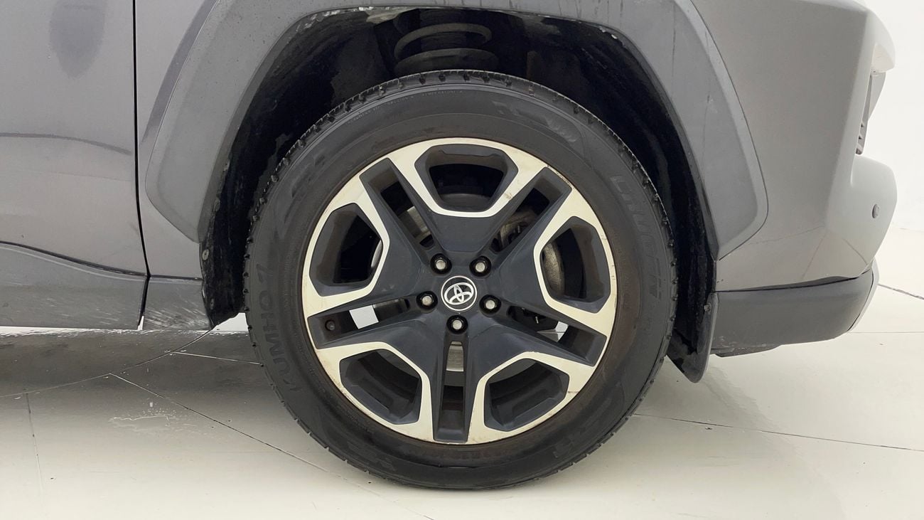 Toyota RAV4 ADVENTURE 2.5 | Zero Down Payment | Free Home Test Drive