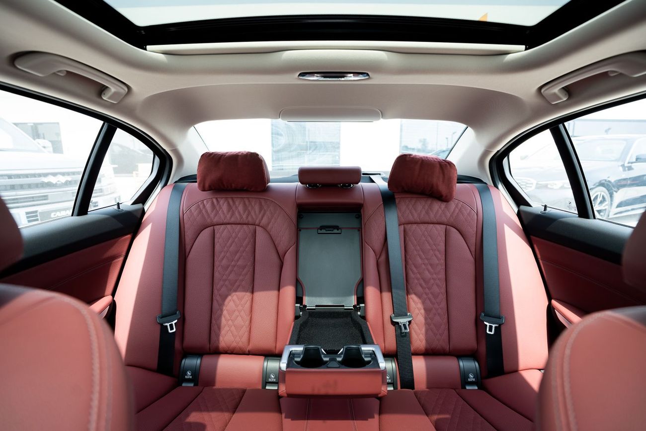 BMW 330i BMW 330Li M Sport Night Package 2025- BE