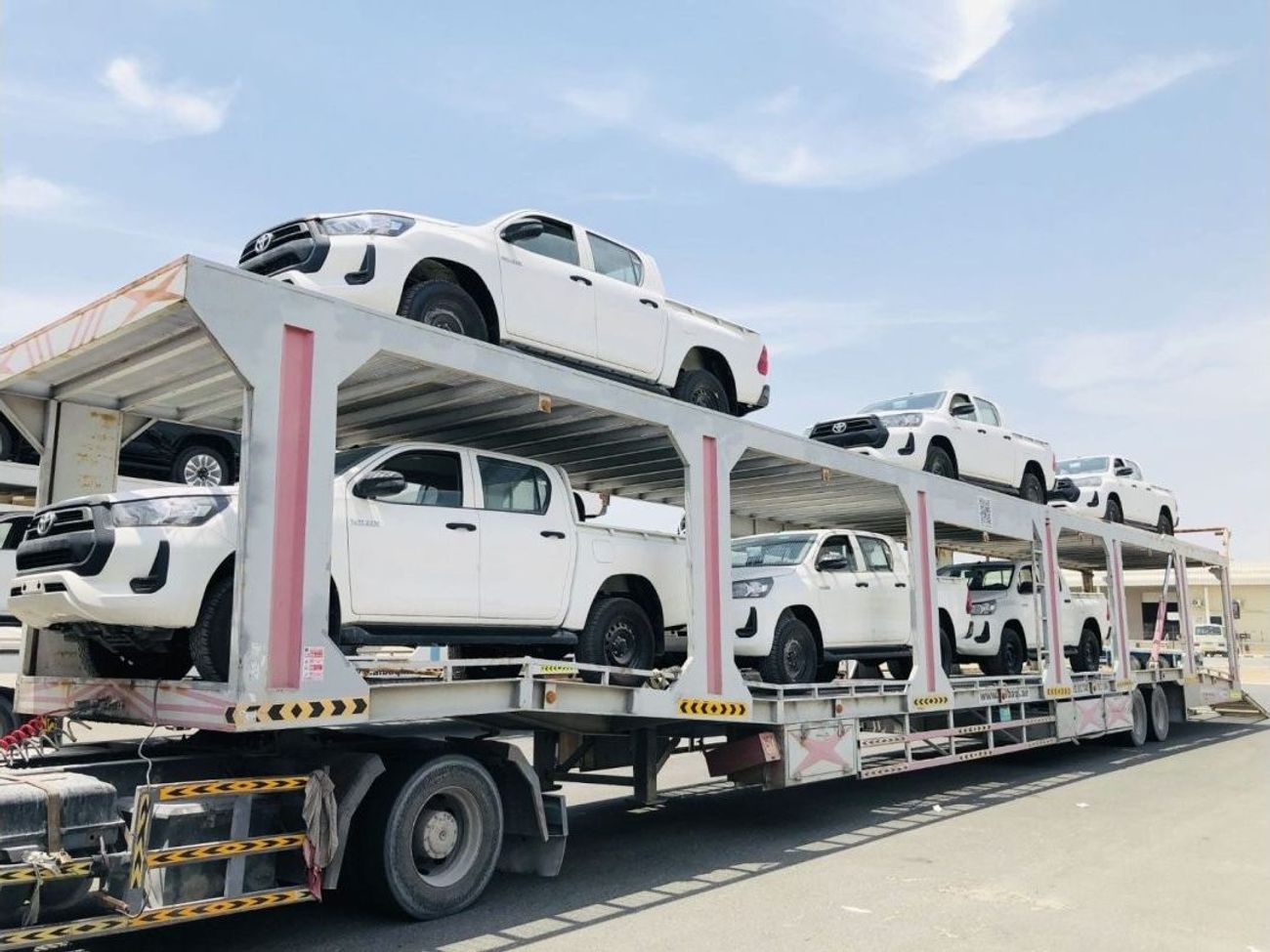 تويوتا هيلوكس Wide Body 2.4L Diesel 2024YM