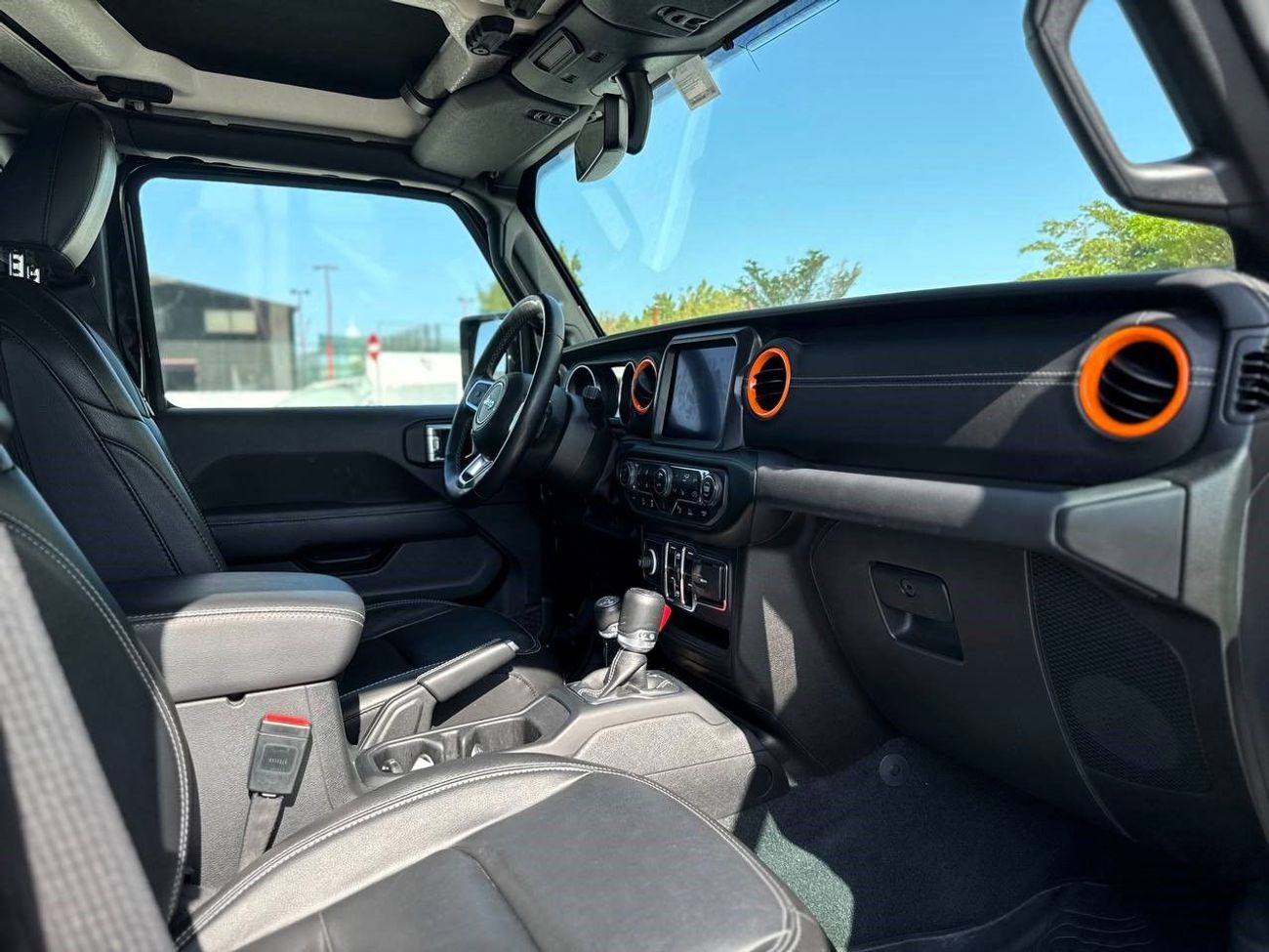 جيب رانجلر Unlimited Sahara 3.6L