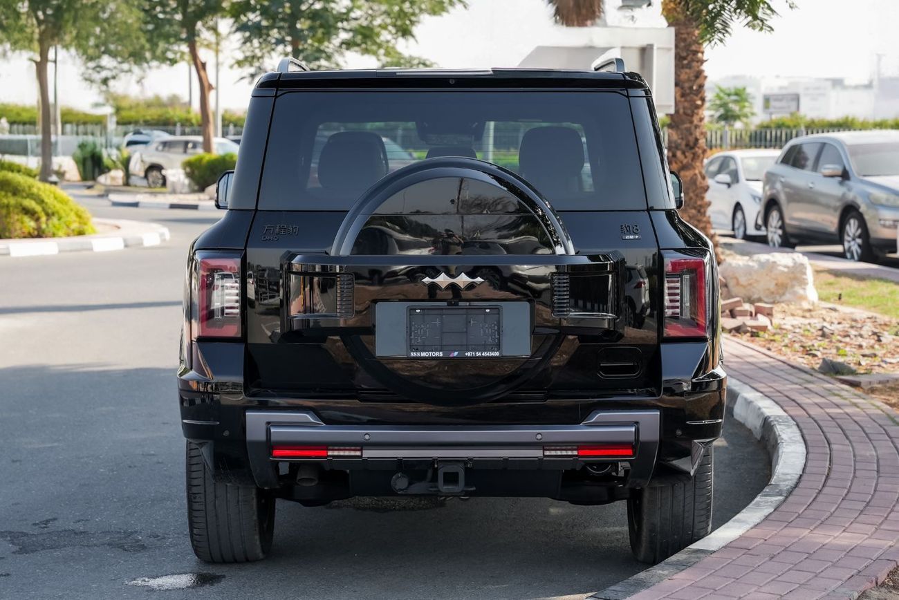 بي واي دي ليوبارد 8 2025 Leopard 8  NEW Flagship 5-seates AWD Black in White 0Km