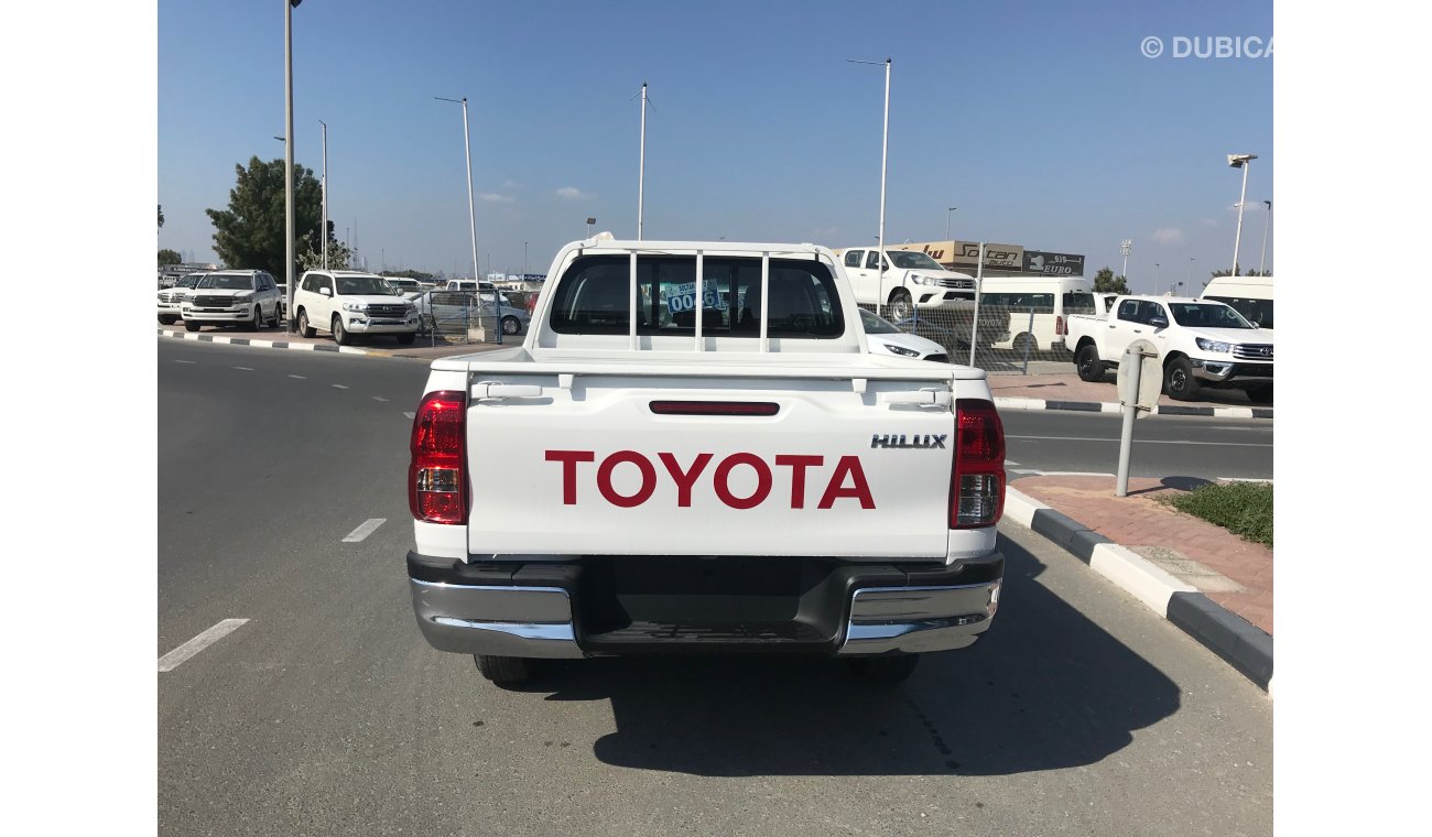 تويوتا هيلوكس PICK UP 4X4 2.4L DIESEL