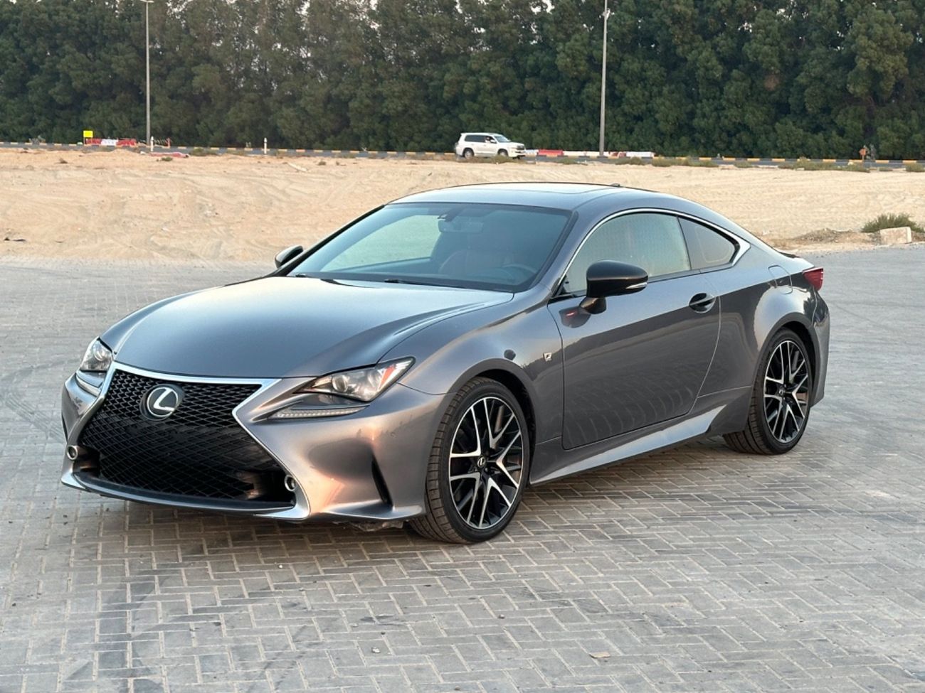 Lexus RC350 F-Sport 3.5L MODEL 2015 GCC CAR PERFECT CONDITION INSIDE AND OUTSIDE FULL OPTION SUN ROOF LEATHER SE