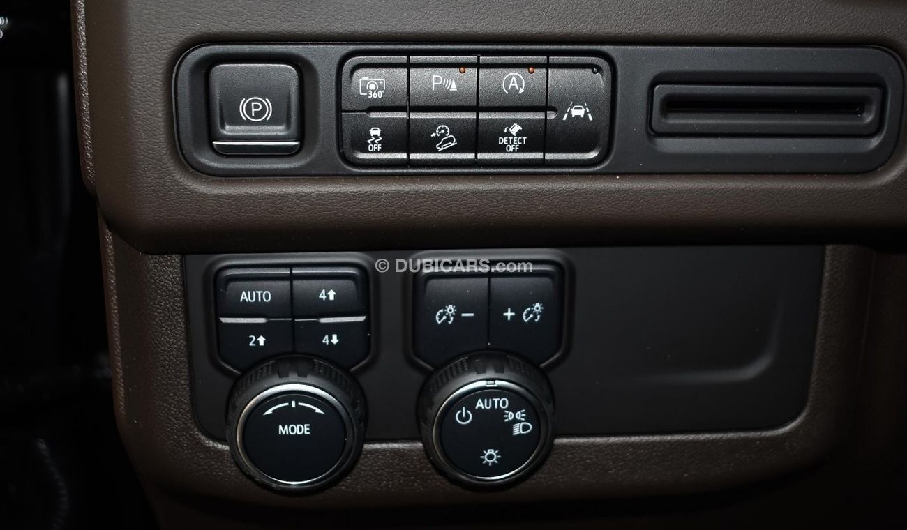 Chevrolet Tahoe LT 4WD. Local Registration + 10%