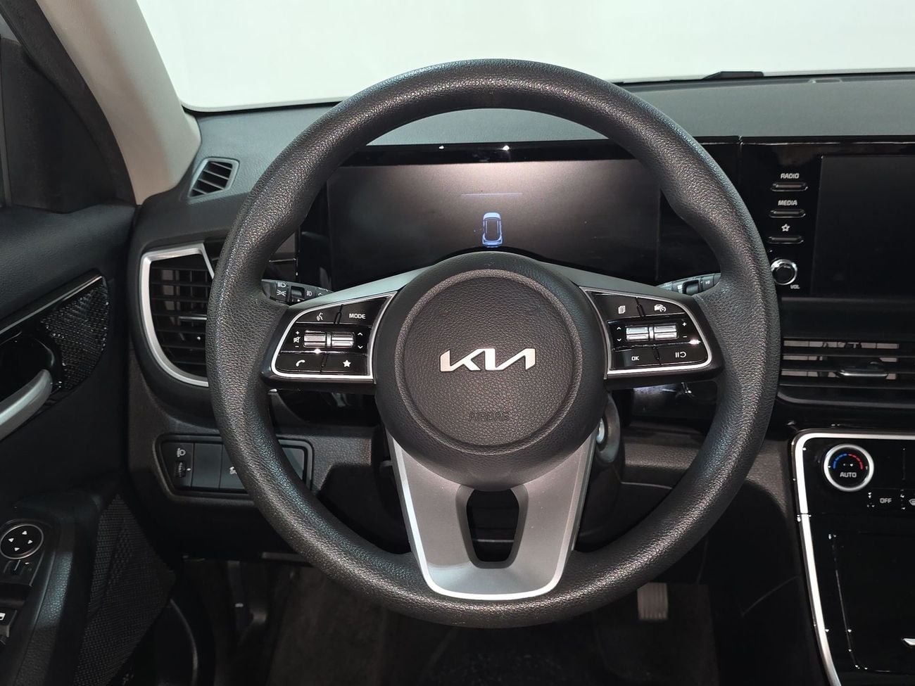 Kia Seltos LX 2.0